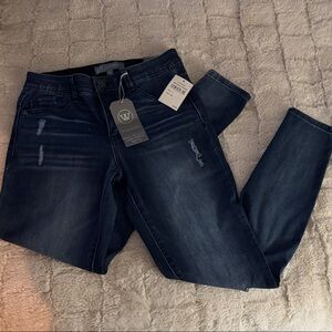 NWT Wit&Wisdom Distressed Blue Jeans (NORDSTROM Brand) SZ 2